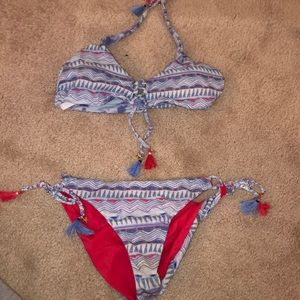 Victoria’s Secret bikini